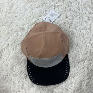 NWT Lululemon Lightweight Crushable Running Hat Graphite Pink Clay Seal grey